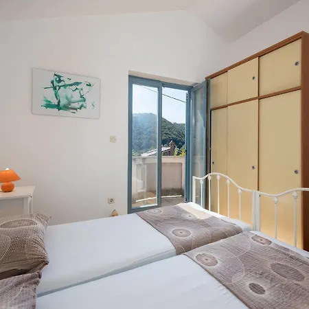 Doris * 苏佩塔斯卡德拉加