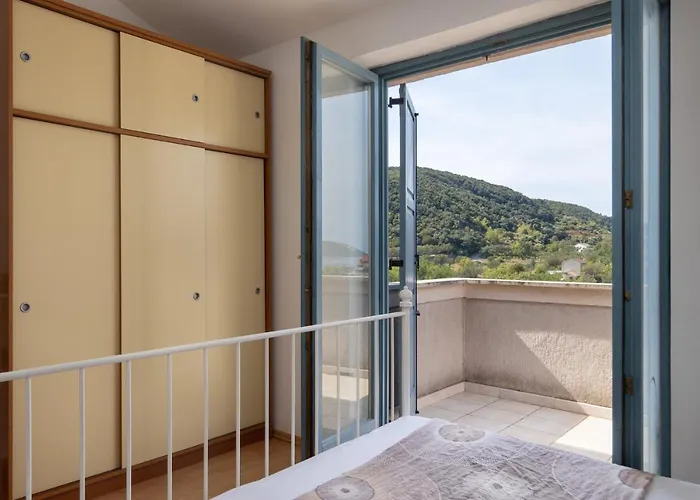 Doris Apartament Supetarska Draga