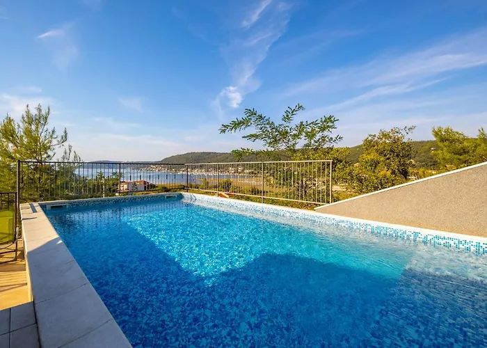 Doris * Supetarska Draga