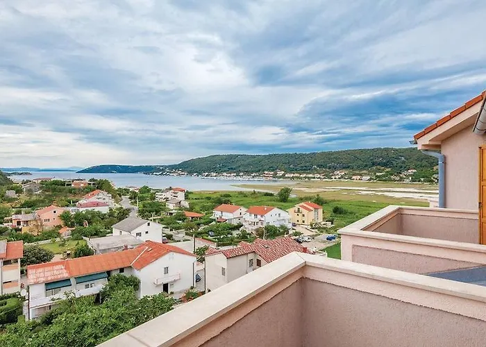 Doris * Supetarska Draga