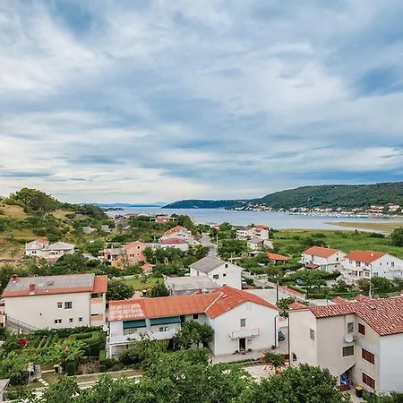 Doris Διαμέρισμα